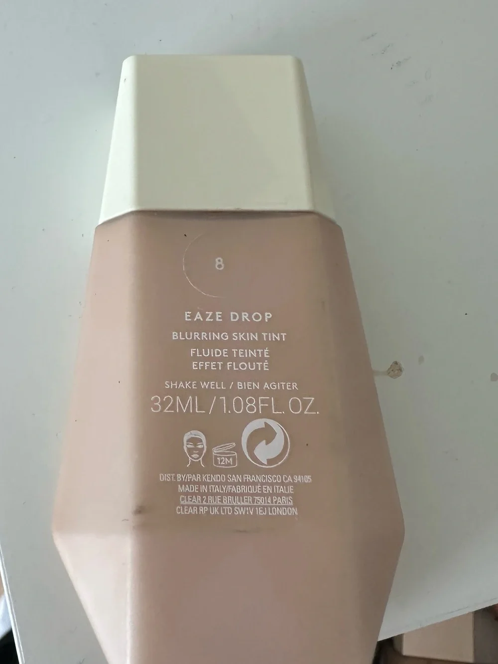 Fenty Beauty Eaze Drop Blurring Skin Tint - Soft Beige (Shade 8)